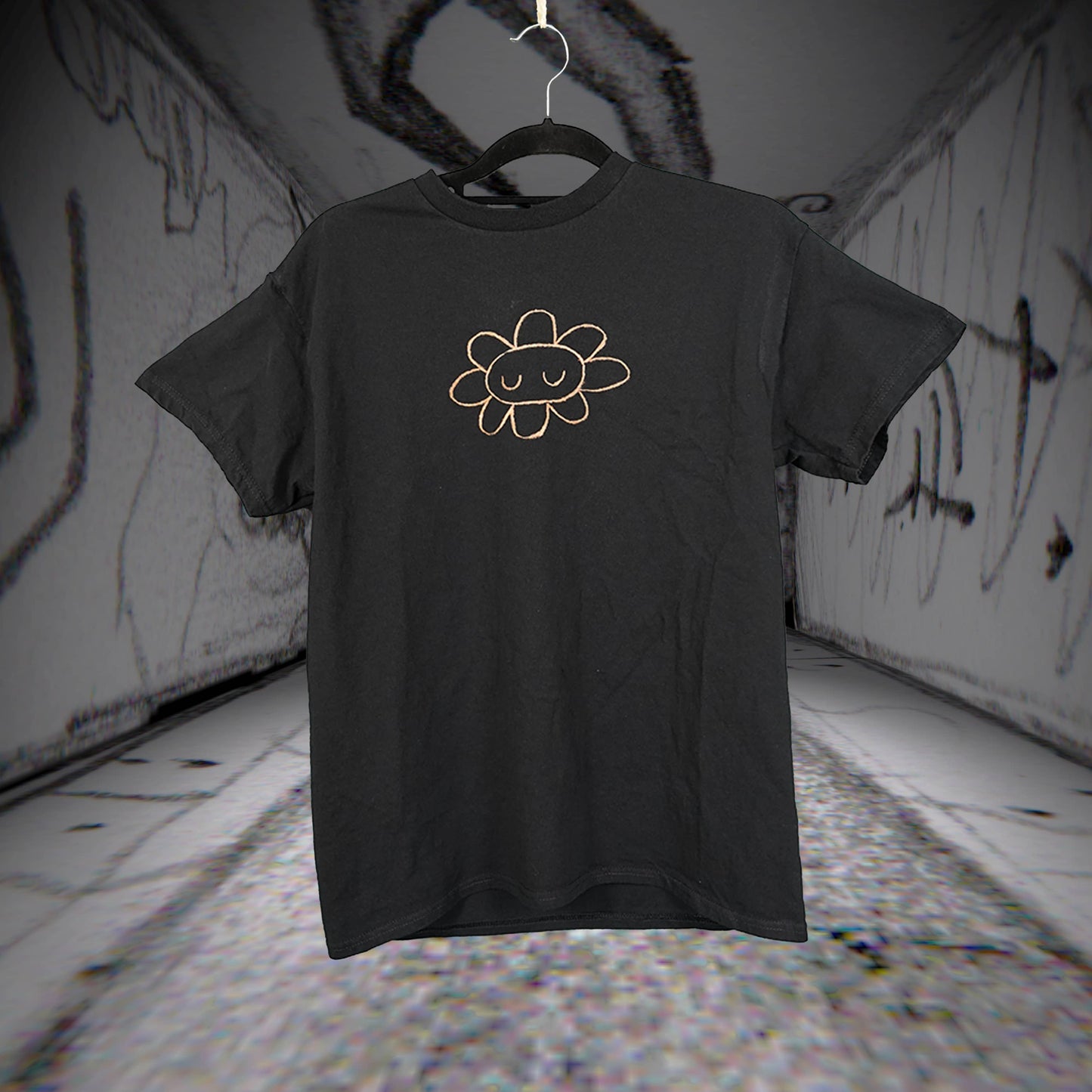 Shadowed Sunbeam - Black T-shirt M