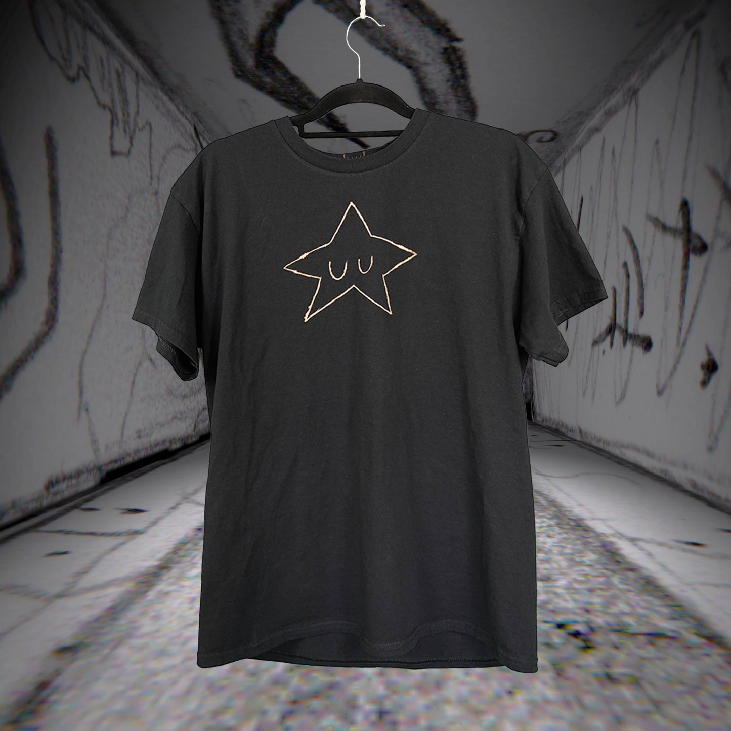 Dreamweaver - Black T-shirt L
