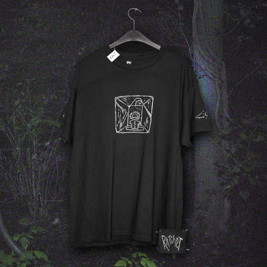 Batch 4: Grave Black T-Shirt L Unisex 2/15